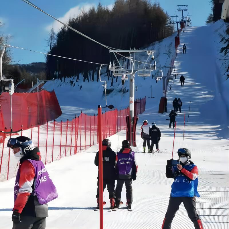 应用于北京2022年冬奥会张家口赛区的索道。哈尔滨鸿基索道工程有限公司供图